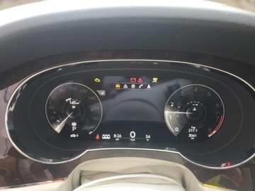 Bentley Bentayga 2023 Bentley Bentayga 2023, od ubezpieczalni 4.0 Benzyna 542KM, zdjęcie 10