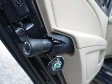 Skoda Superb II Kombi 3.6 FSI 4x4 260KM 2010 Škoda Superb Skoda Superb 3.6, zdjęcie 38