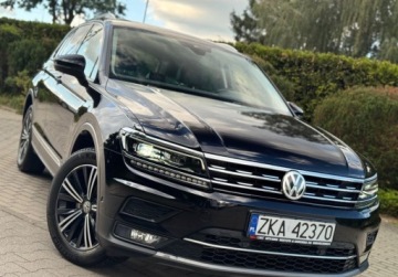 Volkswagen Tiguan II SUV 2.0 TDI 190KM 2018 Volkswagen Tiguan 4x4 2,0 190ps Kamera FullLed Blis Pano Skora Alu19 Max o, zdjęcie 3