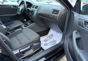 Volkswagen Jetta VI Sedan Facelifting 2.0 TDI 110KM 2016 Volkswagen Jetta Salon Polska ,Czujniki parkowania, FV-VAT 23 2.0 Diesel, zdjęcie 25
