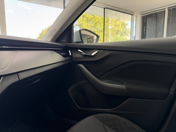 Skoda Scala Hatchback 1.0 TSI 110KM 2022 Skoda Scala Ambition / 1 właściciel / Salon Polska, zdjęcie 24