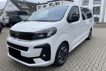 Opel Zafira D 2026 Life Extra Long L2H1 Business VIP AT8 2.2 180KM, zdjęcie 3