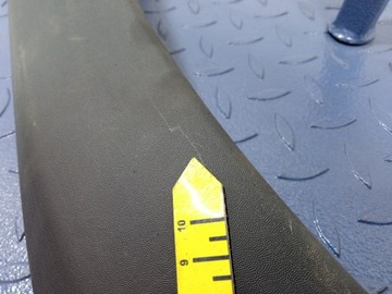 DACIA DUSTER И НАКЛАДКА НА КРЫЛО, ЛЕВАЯ СПЕРЕДИ