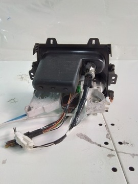 L651 PANEL VENTILACE OPEL AGILA B