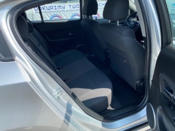 Chevrolet Cruze Sedan 2.0 VCDI 16V DOHC 163KM 2012 Chevrolet Cruze NAWIGACJA PARKTRONIC TYL TEMPOMAT NOWE TARCZE SWIECE KOMPL, zdjęcie 6