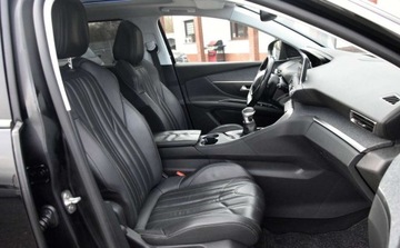 Peugeot 5008 II Crossover 2.0 BlueHDI 150KM 2019 Peugeot 5008 totalny full SKORA Alusy LED Navi. BLIS linne assist Grzane f, zdjęcie 23