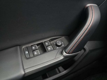 Seat Leon IV 2021 Seat Leon 1.5TSI 150KM FR FV23 DSG Full LED Navi System Pakiet wspomagania, zdjęcie 5