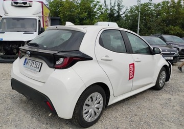 Toyota 2022 Toyota Yaris 2022r, 1.0 Benzyna LPG. Uszkodzony. Poobijany. VAT 23 brutto, zdjęcie 2
