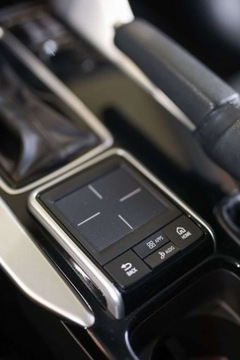 Mitsubishi Eclipse Cross SUV 1.5 T 163KM 2017 Mitsubishi Eclipse Cross 1.5 T Invite Plus CVT 1.5 Benzyna 163KM, zdjęcie 16