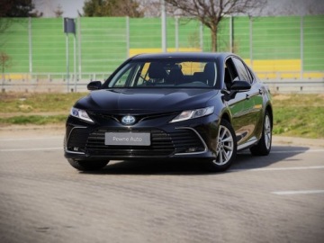 Toyota Camry IX Sedan 2.5 Hybrid Dynamic Force 218KM 2023 Toyota Camry Toyota Camry 2.5 Hybrid Comfort CVT FV23 Gwarancja Salon PL