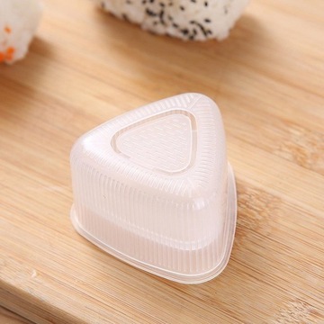 4 кусочка треугольных онигири для суши своими руками 7,5x4,5 см.