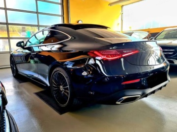 Mercedes CLE Coupe 2.0 300 258KM 2026 MERCEDES-BENZ CLE 300 4-Matic AMG Line 2.0 (258KM) 2026, zdjęcie 2