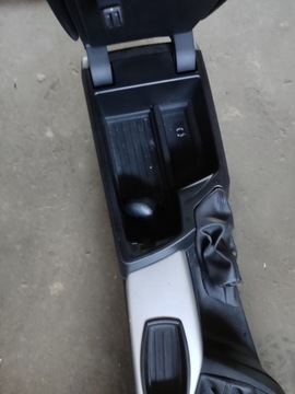 BMW F20 TUNEL ŚRODKOWY PODŁOKIETNIK EUROPA
