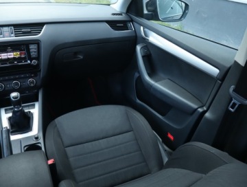 Skoda Octavia III Kombi 1.4 TSI  150KM 2015 Skoda Octavia 1.4 TSI, Salon Polska, Serwis ASO, zdjęcie 7