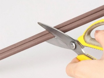 САМОКЛЕЯЩАЯСЯ ЗВУКОЗВУЧНАЯ ПРОКЛАДКА ДЛЯ ДВЕРЕЙ И ОКОН 9мм*2мм*5м тип I КОРИЧНЕВЫЙ