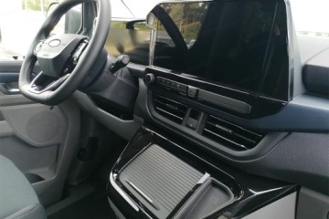 Ford Tourneo Custom II  L1 2.5 Plug-in Hybrid  232KM 2026 340 L2H1 Active PHEV CVT 2.5 232KM, zdjęcie 6