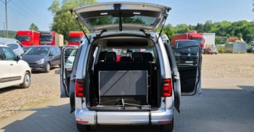 Volkswagen Caddy IV Kombi Maxi 2.0 TDI SCR BlueMotion Technology 150KM 2018 Volkswagen Caddy 2,0 TDI 150KM DSG MAXI 7-Osob Rampa Dla Niepelnosprawnych, zdjęcie 19