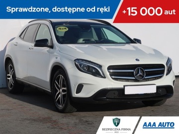 Mercedes GLA I Off-roader 2.0 250 211KM 2014 Mercedes GLA GLA 250 4MATIC, Salon Polska, 4X4