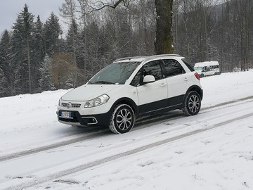 Fiat Sedici 1.6 16v 120KM 2011 Fiat Sedici 1.6 16V Lift 4x4, zdjęcie 12