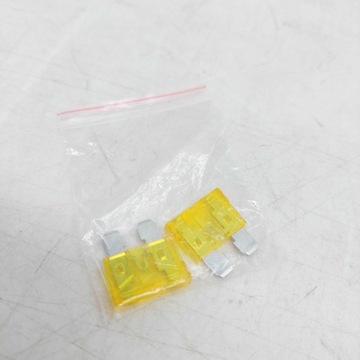 Автомобильный преобразователь GREEN CELL 300 Вт/600 Вт, 24 В