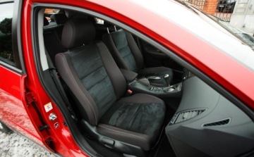 Honda Civic VIII Hatchback 3d 1.8 i-VTEC 140KM 2011 Honda Civic 1.8 i-VTEC 140KM benzyna niski przebieg PDC Climatronic welur, zdjęcie 31