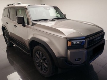 Toyota Land Cruiser VII Terenowy 5d 2.8 D-4D 204KM 2025 Od ręki - Executive 2.8 MHEV 205KM | Dach panoramiczny!, zdjęcie 2