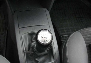 Volkswagen Polo IV Hatchback 1.4 i 80KM 2009 Volkswagen Polo Volkswagen Polo 1.4 United 1.4 Benzyna 80KM, zdjęcie 16