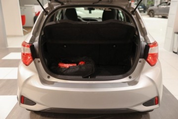 Toyota Yaris III Hatchback 5d Facelifting 2017 1.5 Dual VVT-iE 111KM 2017 Toyota Yaris 1.5 Active 1.5 BenzynaLPG 111KM, zdjęcie 23