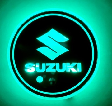 PODSTAWKA LED POD KUBEK NAPOJE Z LOGO SUZUKI