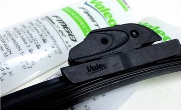 Wycieraczka VALEO First Multi VFB70 700MM