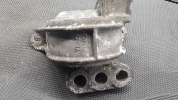 90575772YL ULOŽENÍ MOTORU OPEL ASTRA G 1.7DT 99R