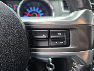 Ford Mustang V Coupe V6 3.7 305KM 2013 Ford Mustang 3.7 Benzyna V6 305 KM, Manual, Led,, zdjęcie 15