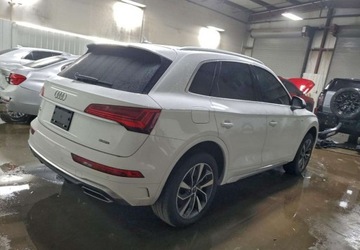 Audi Q5 II SUV Facelifting 2.0 45 TFSI 265KM 2022 Audi Q5 Auta z USA - Zapytaj o wiecej ofert 2.0 Benzyna 265KM, zdjęcie 5