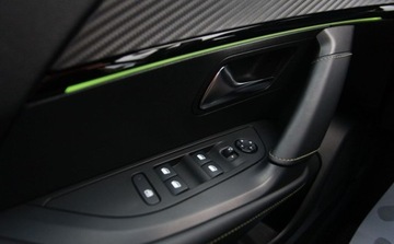 Peugeot 2008 II e-SUV Elektryczny 50kWh 136KM 2021 Peugeot 2008 GT Pack Full Jak Nowy Od RiA Elektryczny 136KM, zdjęcie 25