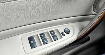 BMW Seria 1 E81/E87 Cabrio E88 120d 177KM 2008 BMW Seria 1 BMW Seria 120D Kabrio M-Pakiet Skora Xenon Nawi Ringi El. Dach, zdjęcie 15