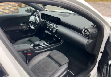 Mercedes Klasa A W177/V177 Hatchback 2.0 200d 150KM 2021 Mercedes-Benz Klasa A 2.0 CDI 150 KM Nawigacja Kamera Panorama Sensor Virt, zdjęcie 8