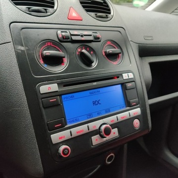 Volkswagen Caddy III Kombi 1.9 TDI 75KM 2006 Volkswagen Caddy Volkswagen Caddy 1.9TDI Hak Klimatyzacja Bez Korozji, zdjęcie 17