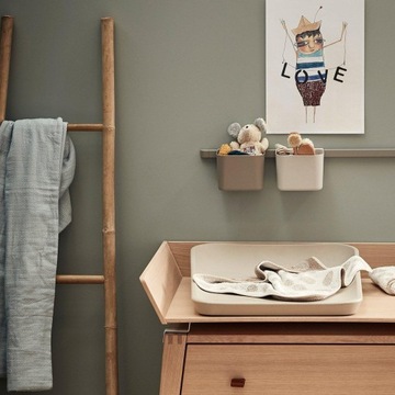 Leander: пеленальный коврик Matty Pearl Grey