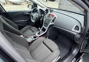Opel Astra J Sports Tourer Facelifting 2.0 BiTurbo CDTI 195KM 2014 Opel Astra 2.0Biturbo 194KM Sport Xenon Led Navi Kamera Stan Bdb OPLACONY, zdjęcie 19