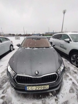 Skoda Octavia IV Liftback 1.5 TSI EVO 150KM 2025 Skoda Octavia Octavia Selection 1,5 TSI m-HEV 150 KM 7-bieg. DSG, maly prz, zdjęcie 2