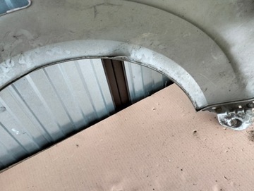 BLATNÍK LEVÝ PŘEDNÍ FORD S-MAX I MK1 2006-2010 BARVA 66