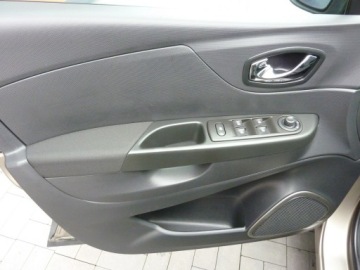 Renault Captur I Crossover 1.5 Energy dCi 90KM 2014 Renault Captur 1.5 DCI, zdjęcie 29