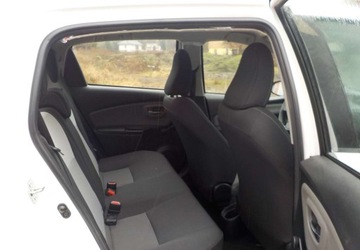 Toyota Yaris III Hatchback 5d Facelifting 2017 1.0 VVT-i 72KM 2019 Toyota Yaris Okazja Benzyna 72KM, zdjęcie 18
