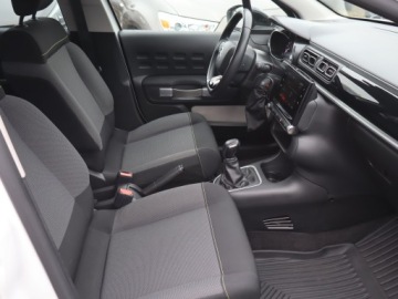 Citroen C3 III Hatchback 1.2 PureTech 82KM 2019 Citroen C3 1.2 PureTech, Salon Polska, Serwis ASO, zdjęcie 8