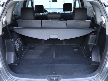 Toyota Corolla Verso E120 2.2 D-4D 177KM 2006 Toyota Corolla Verso 2.2 D-4D, 174 KM, 7 miejsc, zdjęcie 13