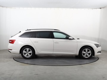 Skoda Superb III Kombi 2.0 TDI 150KM 2016 Skoda Superb 2.0 TDI, Salon Polska, Xenon, zdjęcie 5