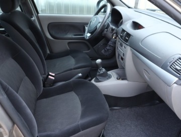 Renault Thalia II 1.2 16v 75KM 2010 Renault Thalia 1.2 16V, Salon Polska, zdjęcie 8