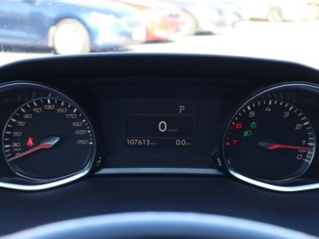 Peugeot 308 II Hatchback 5d 1.2 PureTech 130KM 2016 Peugeot 308 1.2 PureTech, Automat, Skóra, Navi, zdjęcie 10