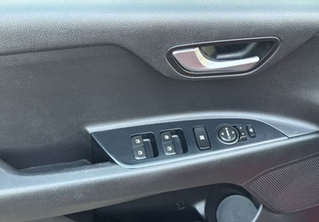 Kia Rio IV Hatchback 5d 1.4 DOHC 100KM 2017 Kia Rio 1.4 100KM Navi Climatronic Kamera Led Bezwypadkowy Dla wymagajacy, zdjęcie 28