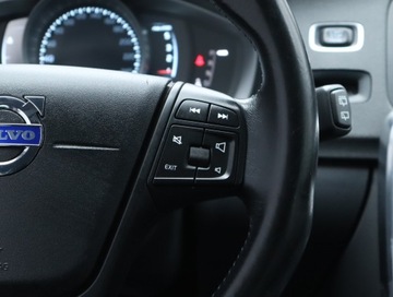 Volvo V60 I Kombi Facelifting 2.0 D4 DRIVE-E 181KM 2014 Volvo V60 D4 2.0, Salon Polska, Serwis ASO, zdjęcie 18